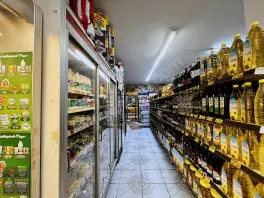 Varlık'ta 425 m² Satılık Cazip Dükkan — fotoğraf 7