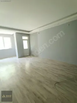 Şehrin Merkezi'nde Geniş 3+1 Kiralık Ofis — fotoğraf 1
