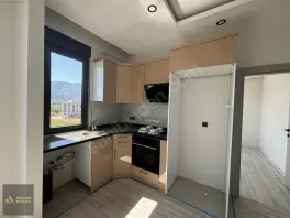 Döşemealtı Yeniköyde Geniş Ara Kat 1+1 — fotoğraf 2