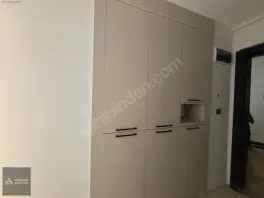 Yeniköyde Merkezi Konumda Yüksek Krediye Uygun 2+1 Daire — fotoğraf 3