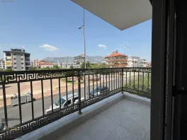 Yeniköyde Merkezi Konumda Yüksek Krediye Uygun 2+1 Daire — fotoğraf 18