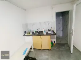 Şehrin Kalbinde | Prestijli Konum | 100 m² Kiralık Dükkan — fotoğraf 17