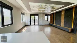 Kiralık 4+1 Müstakil Havuzlu Villa Kış Bahçeli — fotoğraf 9