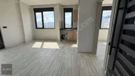 Döşemealtı Yeniköyde 1+1 Kiralık Daire — fotoğraf 4