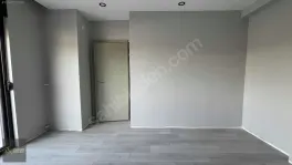 Yeniköyde 2+1 Ayrı Mutfaklı Daire — fotoğraf 9